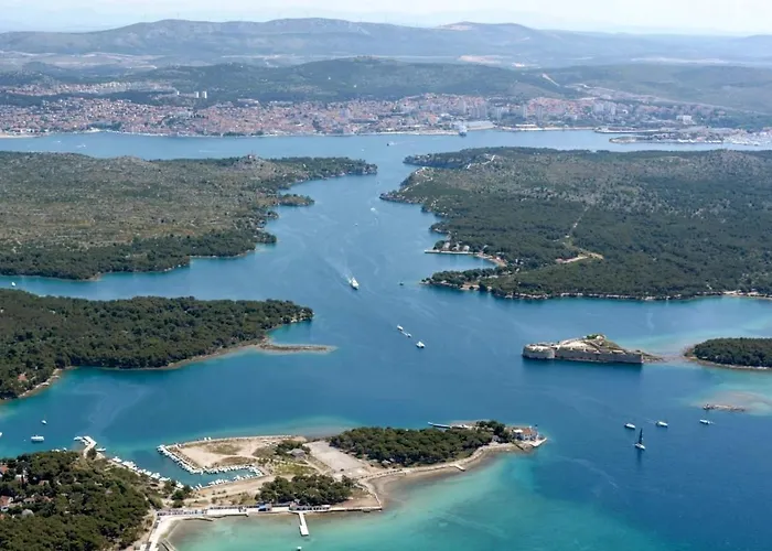 아파트 Sea View Spacious Archipelago