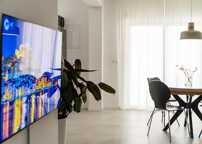 아파트 Sea View Spacious Archipelago 시베니크