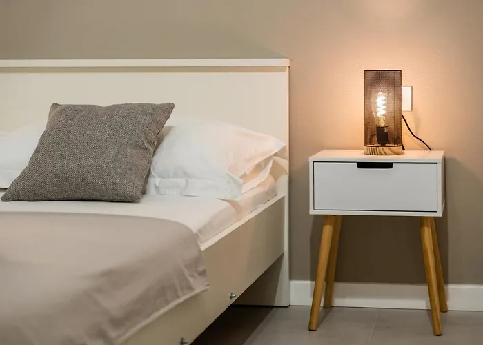 아파트 Sea View Spacious Archipelago 시베니크