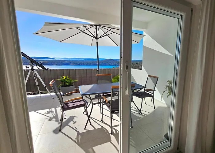 Sea View Spacious Archipelago *