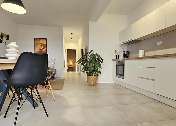 Sea View Spacious Archipelago *